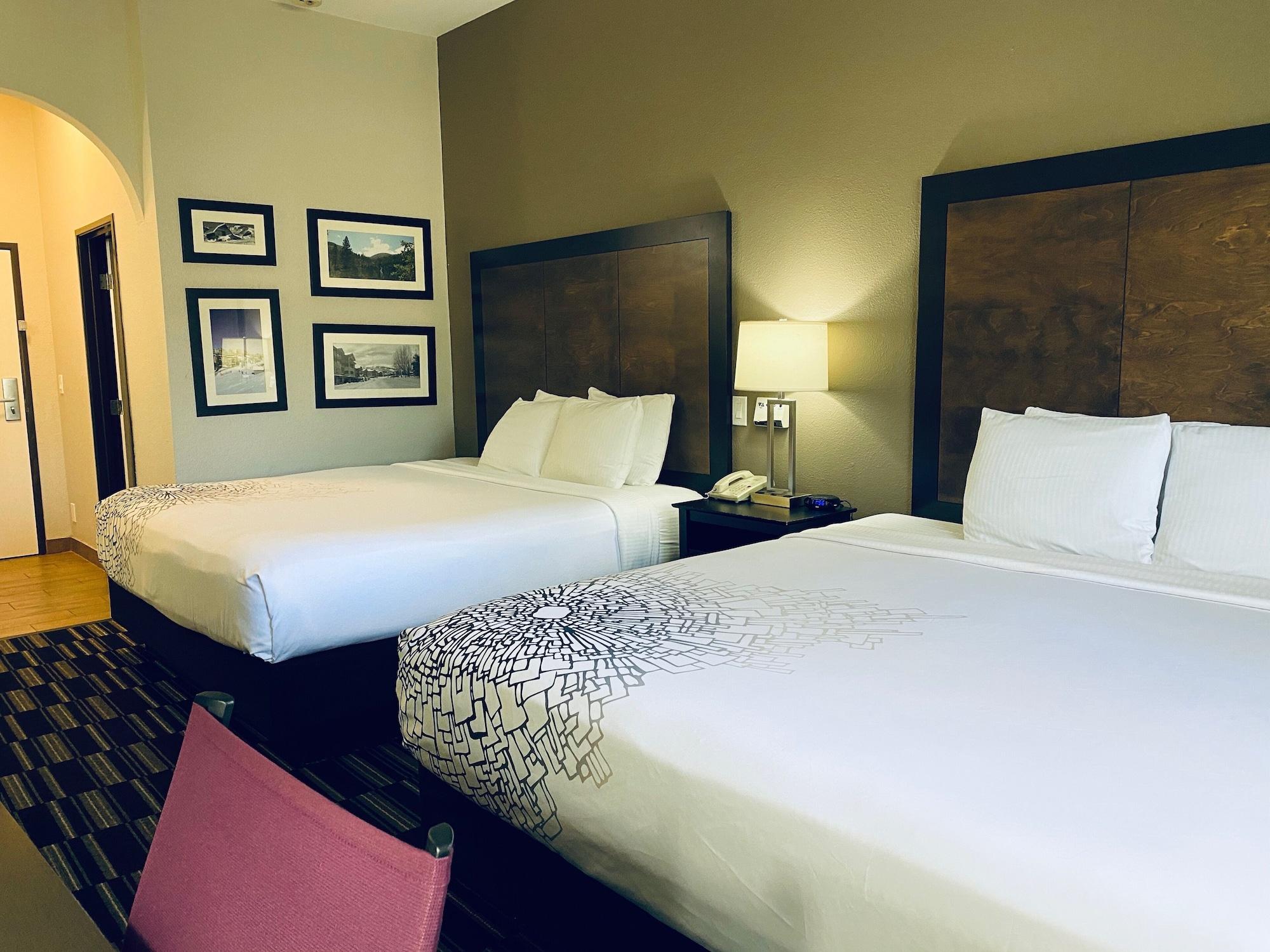 La Quinta Inn By Wyndham סטימבואט ספרינגס מראה חיצוני תמונה