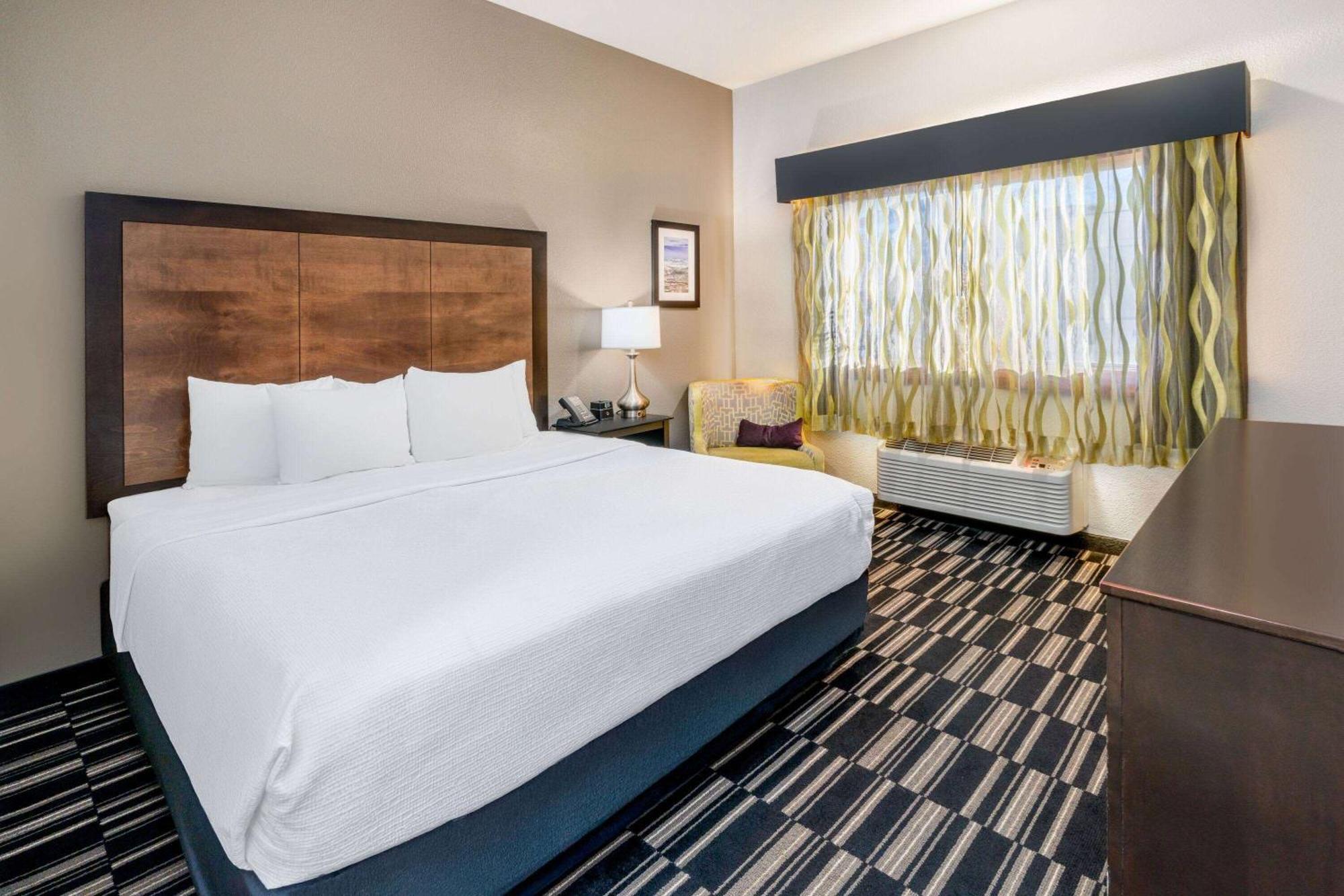 La Quinta Inn By Wyndham סטימבואט ספרינגס מראה חיצוני תמונה